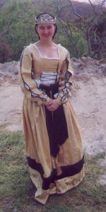 Liadan, 35th Princess of Lochac. Photo from archived Lochac websites.