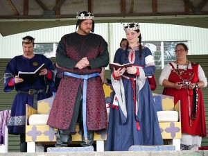 King Niall I and Queen Liadan I at the St Florian de la Riviere baronial changeover. Photo by Yaroslava Solovei, 2013.