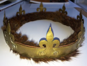 Crown of Cumberland, made by Mistress Rowan Perigrynne, photo by TH Lady Ceara Shionnach.